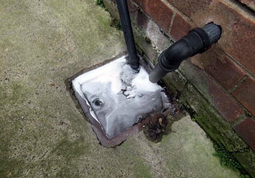 Clogged Drains: Tips for DIY Repairs and Professional Services